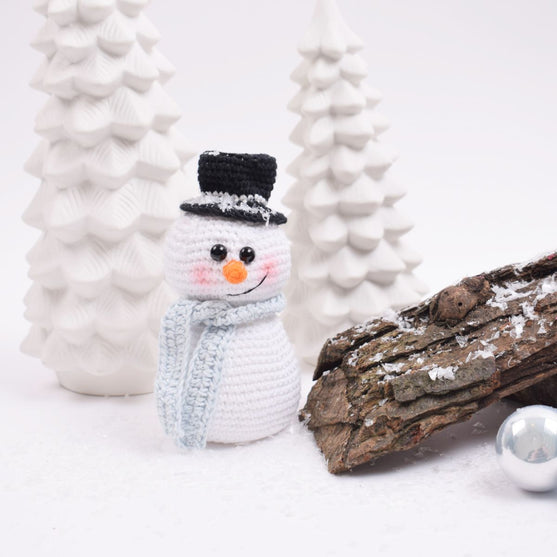 Bonhomme de neige au crochet
3