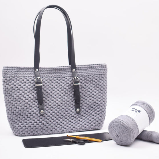 Ribbon Shopper avec Fond en Cuir
5