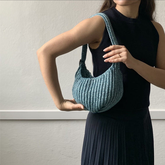 Lagoon - Sac Pouch
4
