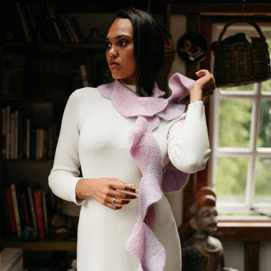 Undulate - Écharpe Éventail Point Mousse
6