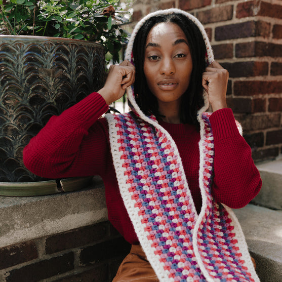 OMG - Écharpe à Capuche
2