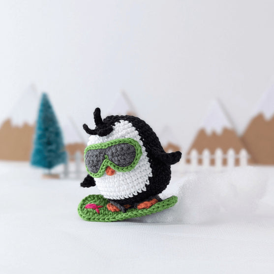 Brady - Le pingouin snowboarder
5