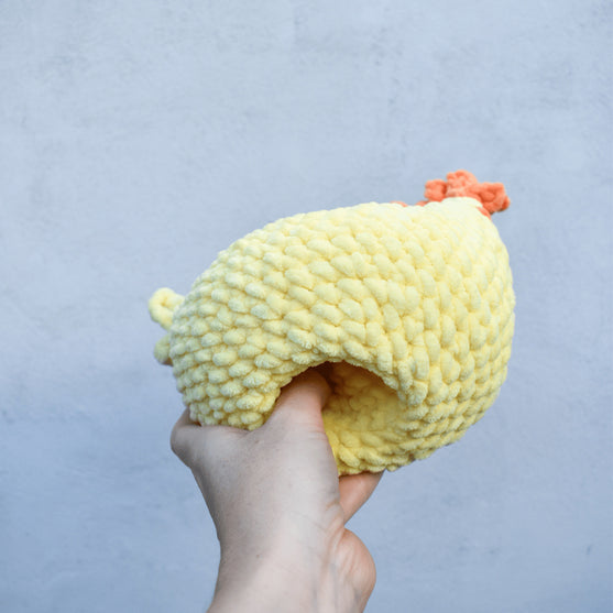 Henny - Poule et ses œufs
11