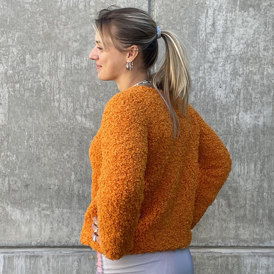 Lalita - Pull
4