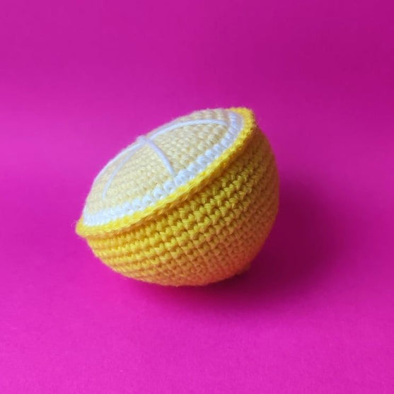 Citron - Jouet au crochet
3