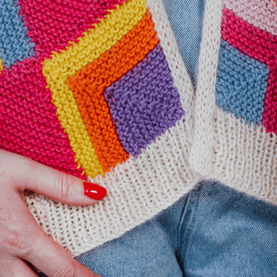 No Shades of Grey - Cardigan - Tricot
8