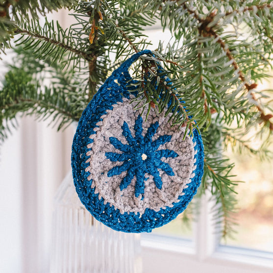 Shiny Bauble - Ornement
4