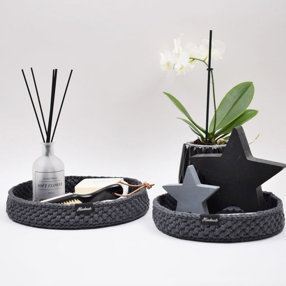 Corbeille décorative avec fond en cuir rond
3