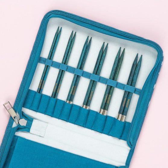 Set d'aiguilles circulaires interchangeables Betula Essential - Cerulean - Hobbii
3