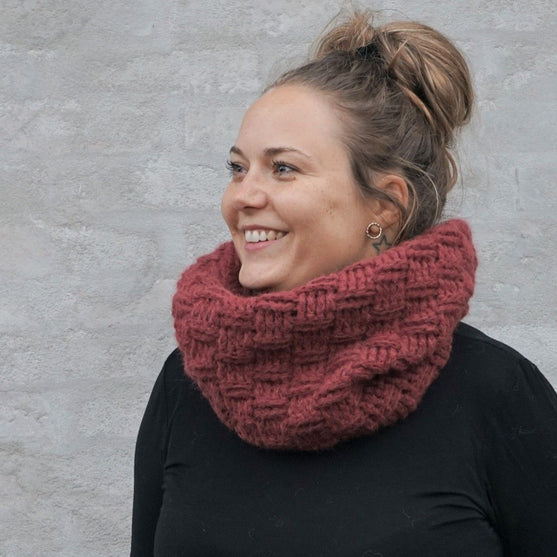 Cleo - Snood
3