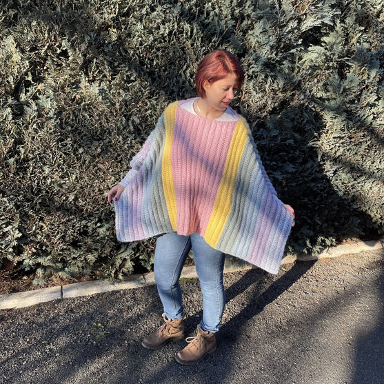 Spring Vibes - Poncho
3