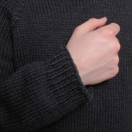 Elliot - Pull
4