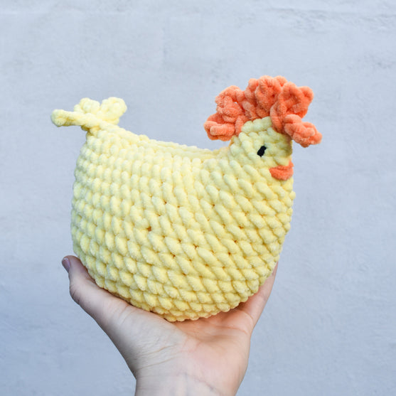 Henny - Poule et ses œufs
7