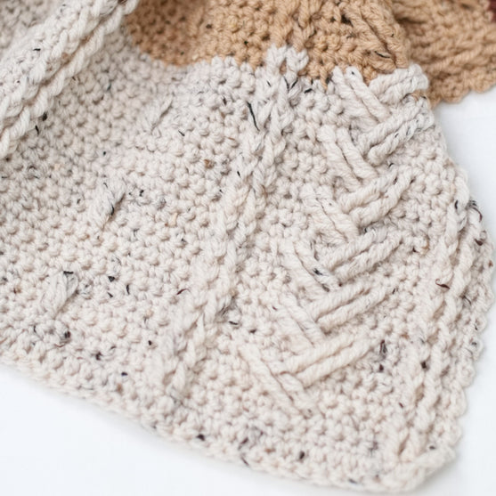 Happy Bear - Couverture Bébé et Bonnet
12