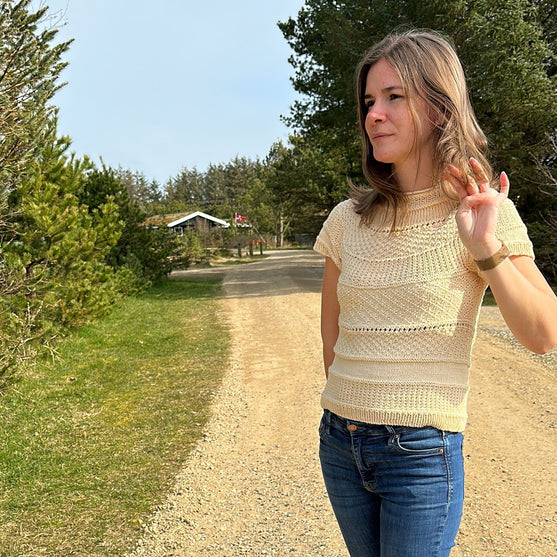 Summer Structure - T-shirt
5