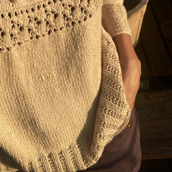 Diamond Eyelets - Pull
4