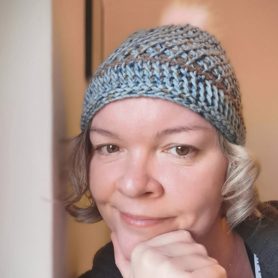 Dottie - Bonnet
2