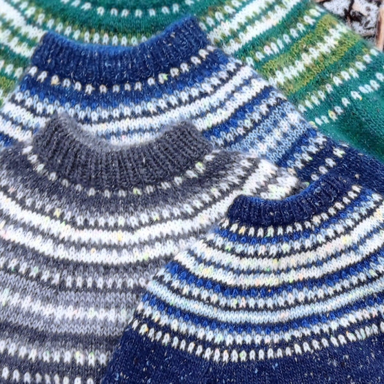 Blue Monday - Pull enfant
4