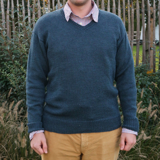 Pull Arnaud à col en V classique
5
