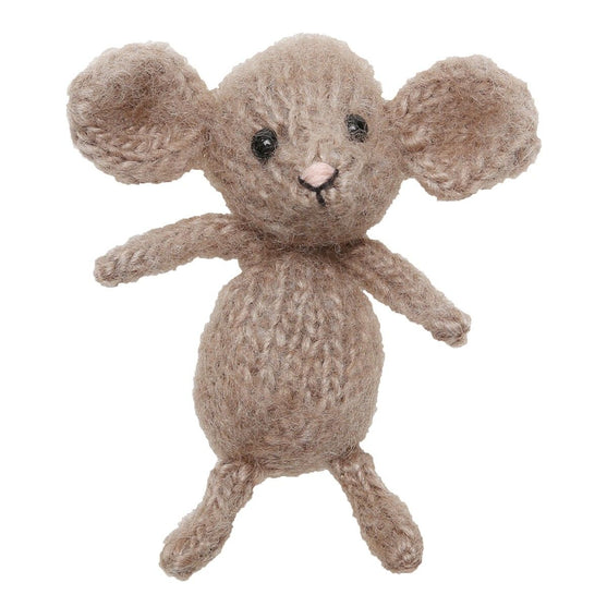 Ellie Souris
6