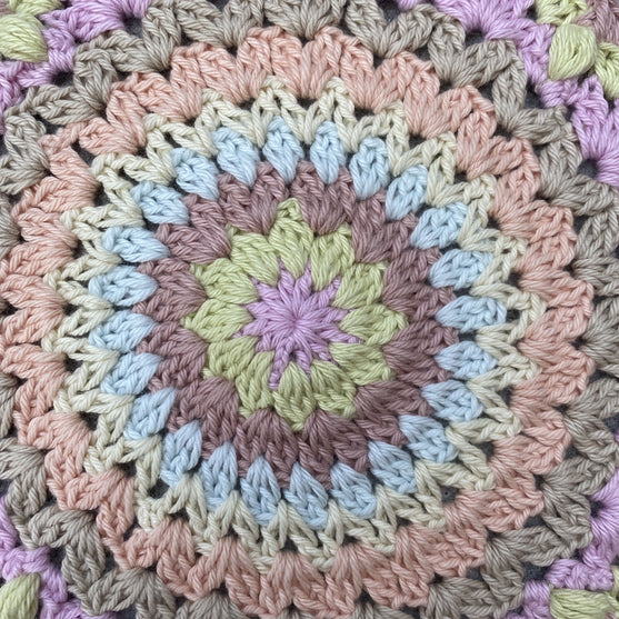 Dahlia Mandala
4