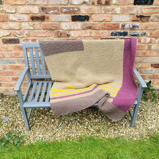 Acorn - Couverture
5