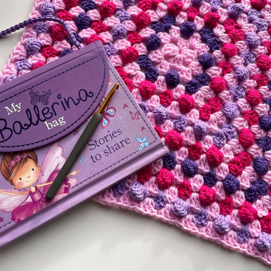 Bella’s Bobble Granny Square - Couverture
2