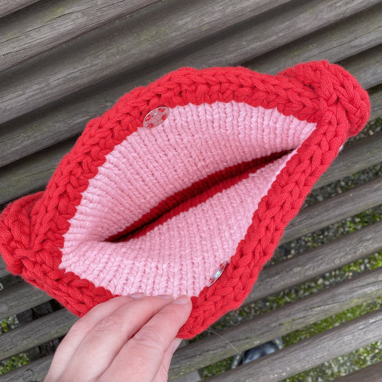 Twisted Love - Sac
4