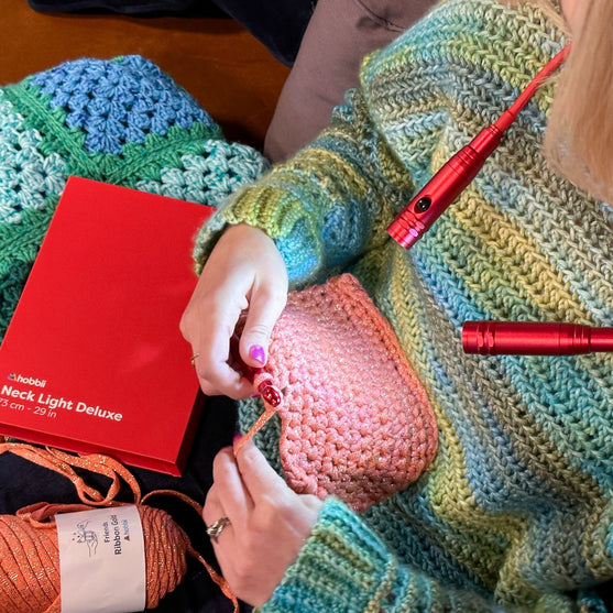 Lampe de cou - Deluxe - Rouge - Hobbii
9