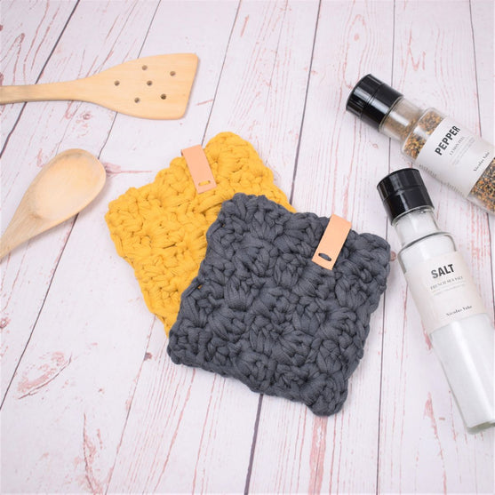 

Dessous de verre Ribbon “C2C”
2