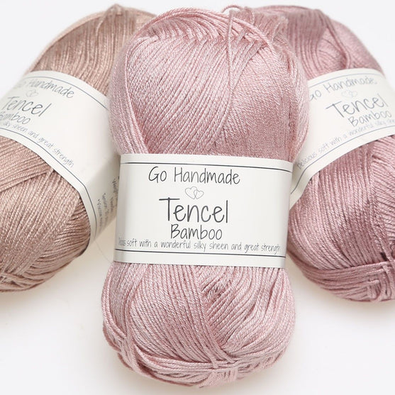 

Châle Granny avec Bordure Picot
5