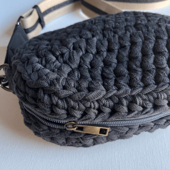 

The Betty Belt Bag - Sac Bandoulière
2