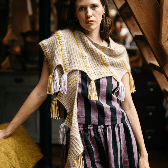 Calendula Shawl - Châle avec Bobbles et Franges