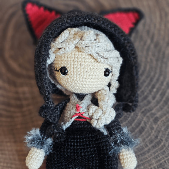 

Matilda and Billy - La Fille-Loup et la petite araignée
4