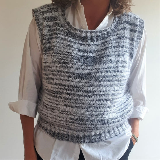 

Jane - Pull sans manches
1