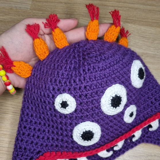 

Globi - Bonnet
2