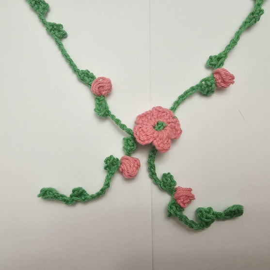 

Garden Fae - Couronne de Fleurs
8