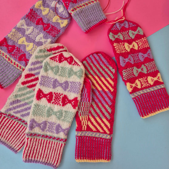 

Bow Pop Mittens - Moufles
1