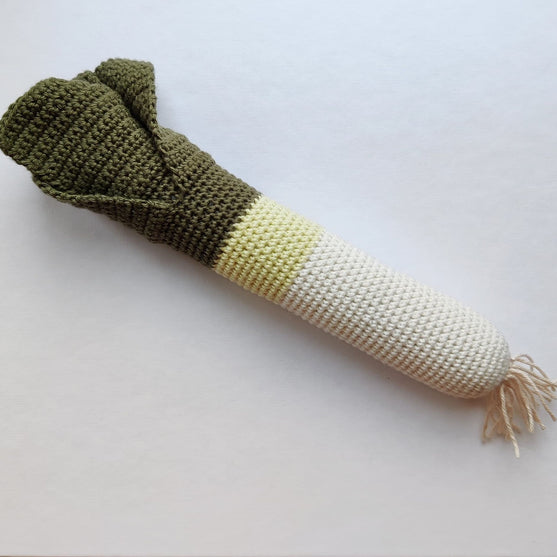 

Poireau - Jouet au crochet
1