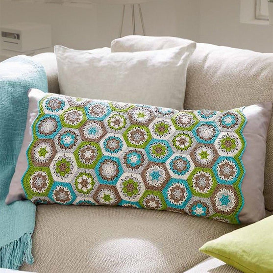 

Housse de coussin en granny squares
1