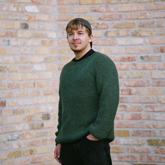 

Christian Cozy - Pull
3