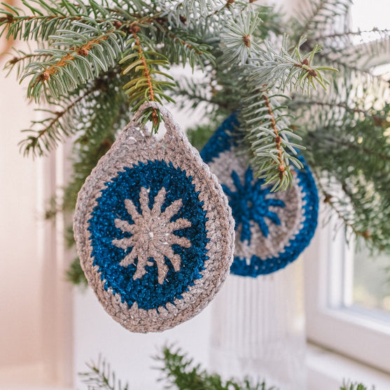 

Shiny Bauble - Ornement
1