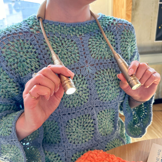 

Lampe de cou - Deluxe - Champagne - Hobbii
6