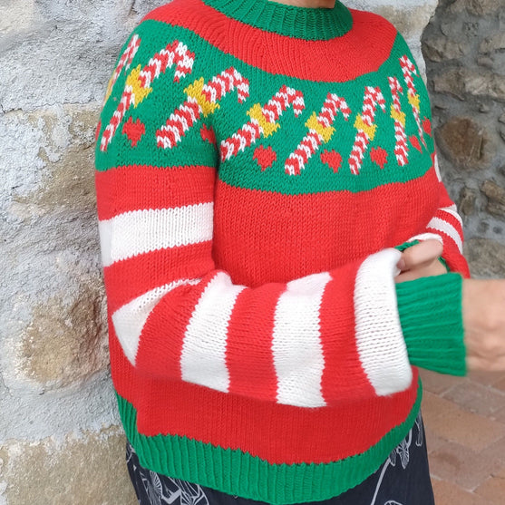

Merry Christmas - Pull
2