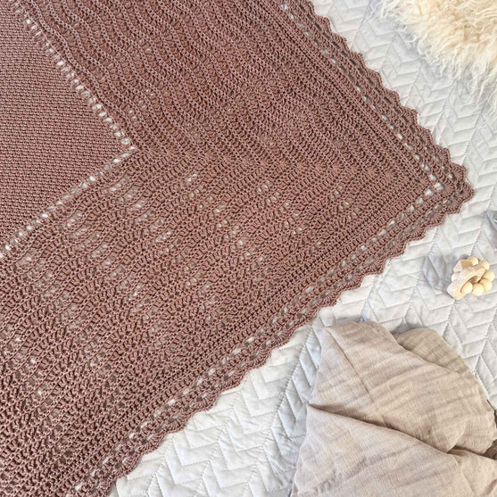 

Milly - Châle pour bébé
8