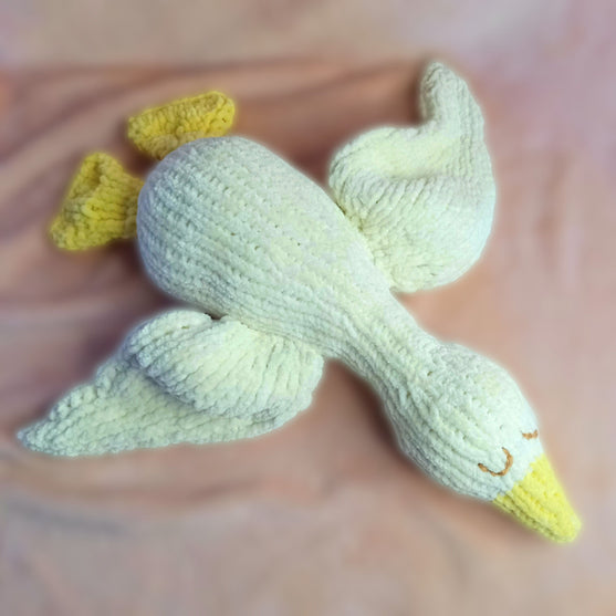 

Oie Câlin - Peluche
1