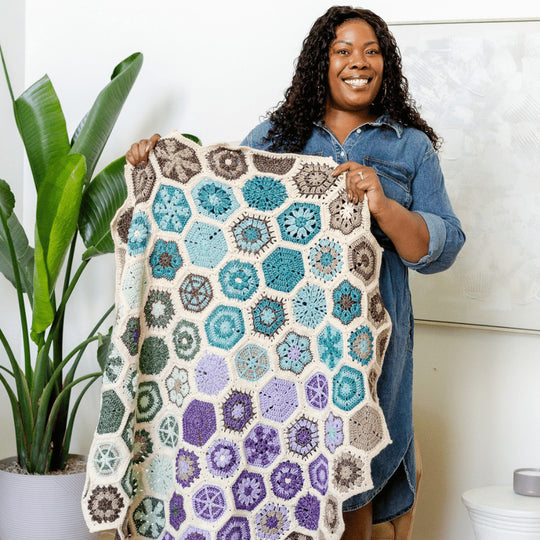 #FrostandBloomCAL: Crochet-along kit - Hobbii