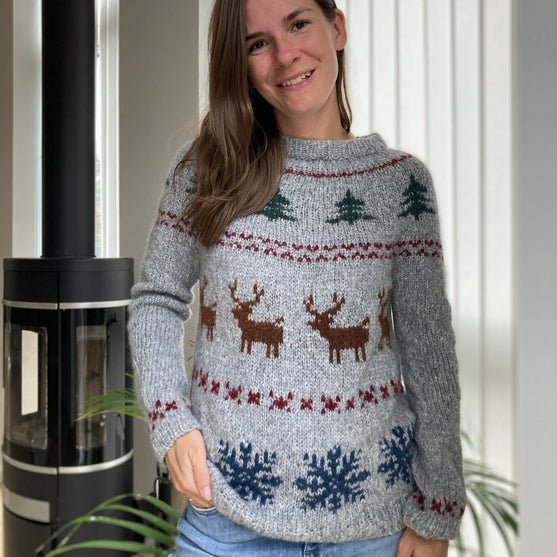

Holly Pines - Pull
1