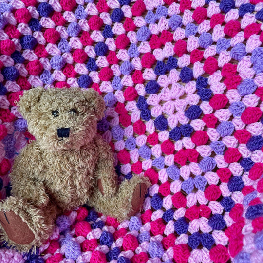 Bella’s Bobble Granny Square - Couverture