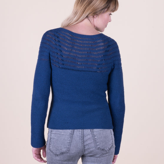

Josefine - Pull
4